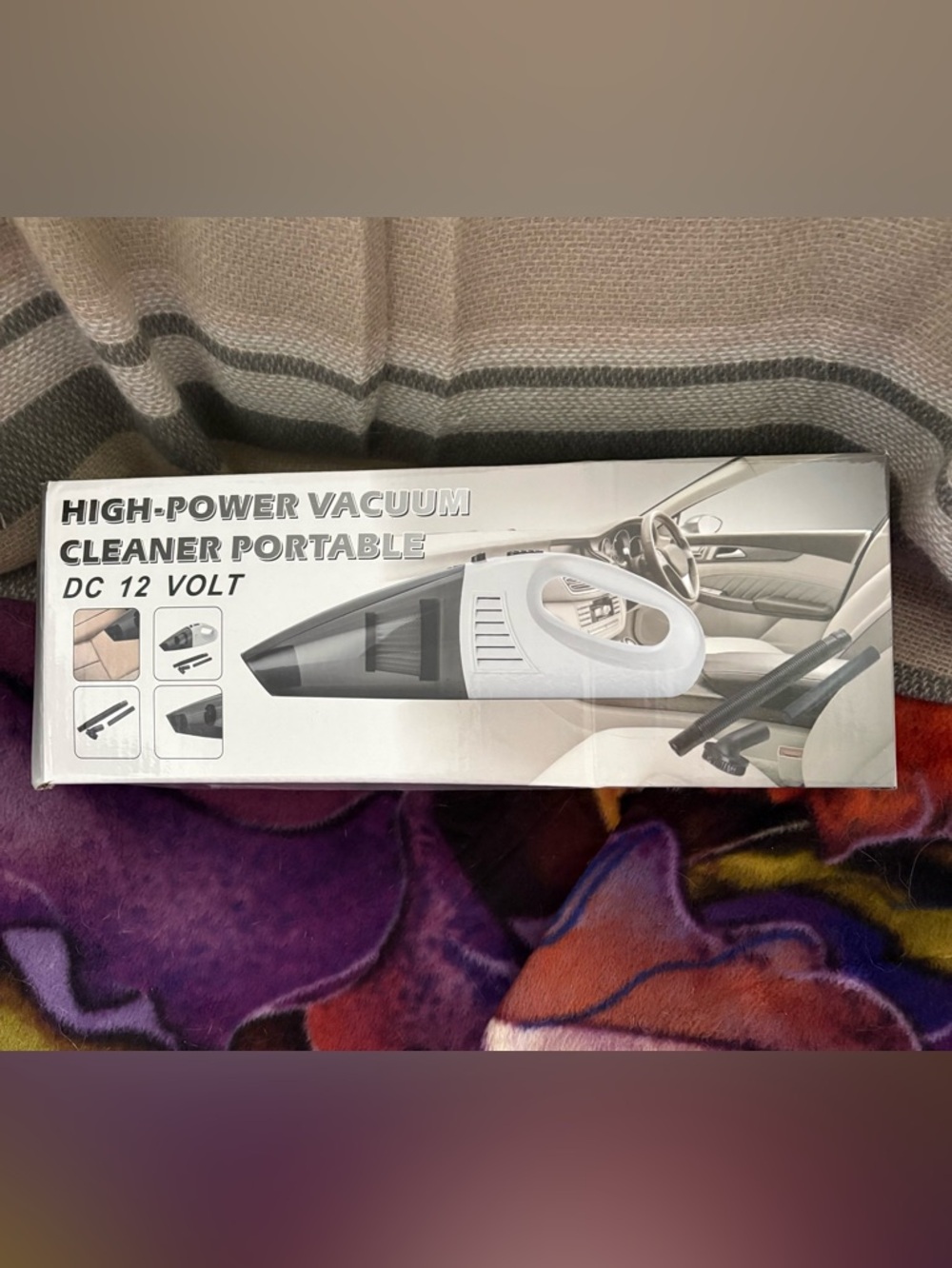 High-Power Portable DC 12V Handheld Vacuum Cleaner - White/Grey. NWOT.